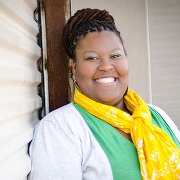 Profile Picture of Keidra Boaze (@ksboaze1s) on Poshmark