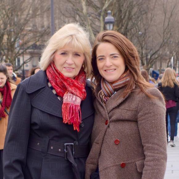 Profile Picture of Cara Jovanovich (@operacara) on Poshmark