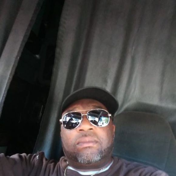 Profile Picture of Demetrius Denson (@denson1975) on Poshmark