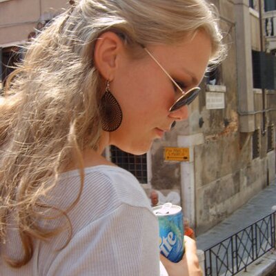 Profile Photo of Anita Tjoelker (@AnitaTjoelker) on Twitter