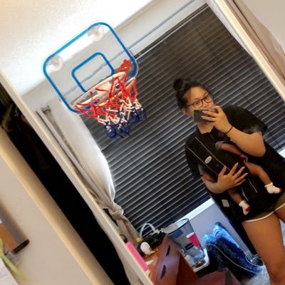 Profile Picture of Jasmine Enciso (@Kiingsmom) on Twitter