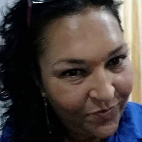 Profile Picture of Iris Sivilla (@irssivilla) on Poshmark