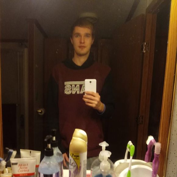 Profile Picture of Travis Webb (@traviswebb) on Poshmark