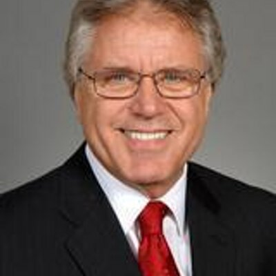 Profile Picture of Michael Calderaro (@SalesMgrDesk) on Twitter