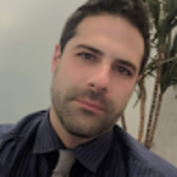 Profile Picture of Blake Tabackman (@blaketabackman) on Poshmark