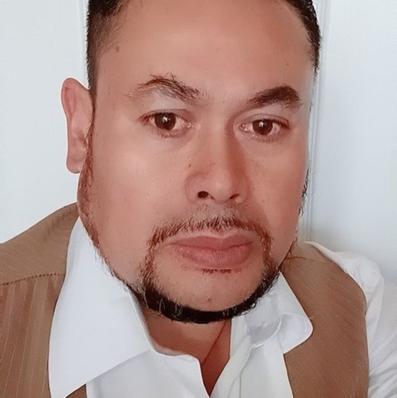 Profile Picture of Benjamin Zavala (@zbenjamin606) on Poshmark