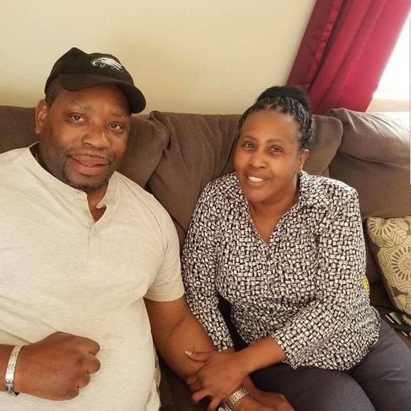 Profile Picture of Andrea Rowell (@andreacierra) on Poshmark