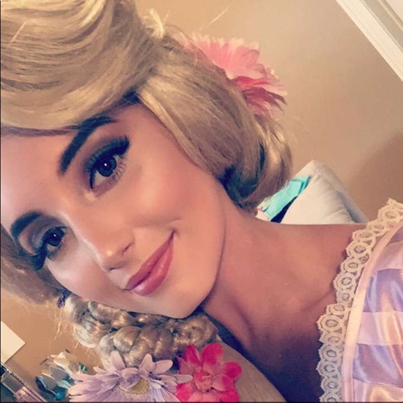 Profile Picture of Jolynn Bruney (@jothomas35) on Poshmark