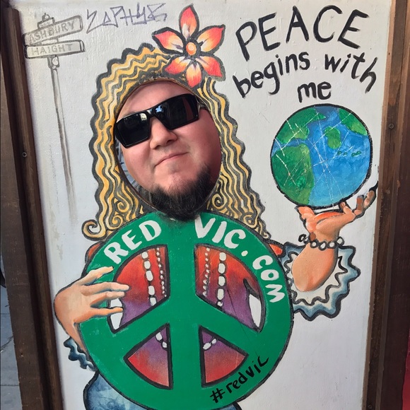 Profile Picture of Adam Sinkewicz (@adrawk78) on Poshmark