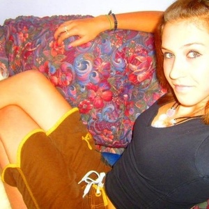 Profile Picture of Demi Rogers (@xdemzxmex) on Myspace