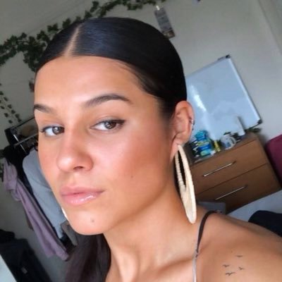 Profile Picture of A V E R Y 🌹on Twitter