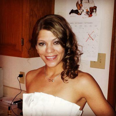 Profile Picture of Ashley (@AshleyShelley03) on Twitter