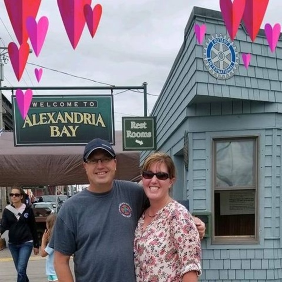 Profile Picture of Kim Sourwine (@kimsourwine) on Poshmark