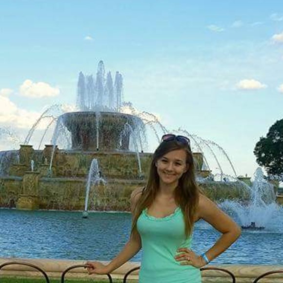 Profile Picture of Jessica Wiacek (@jessicawiacek) on Poshmark