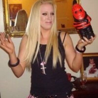 Profile Picture of Alexandra Duggan (@alexduggan86) on Twitter