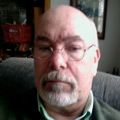 Profile Picture of L J McFarland-Groves (@RevMacInCT) on Twitter