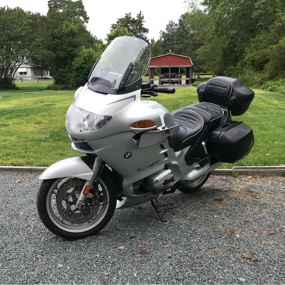 Profile Picture of Richard Oberg (@revrobergjr) on Poshmark