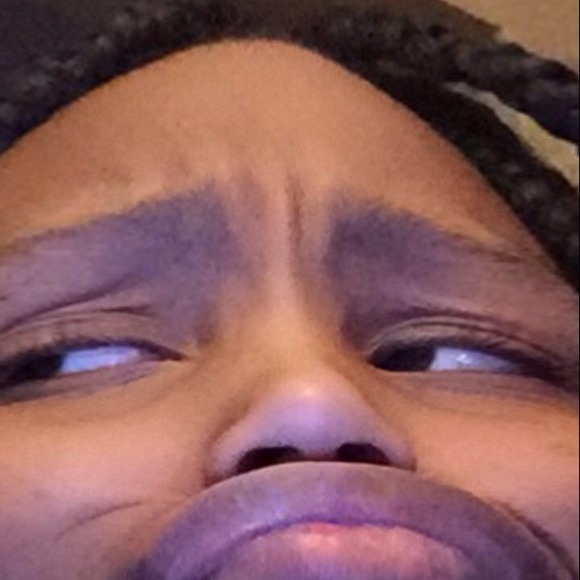 Profile Picture of Chanet Rider (@chanetrider) on Poshmark