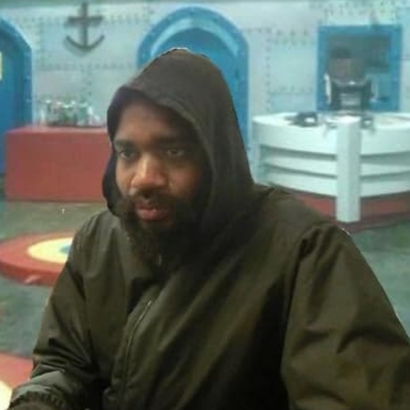 Profile Picture of Dawid Pełczyński (@yolomite01) on Poshmark