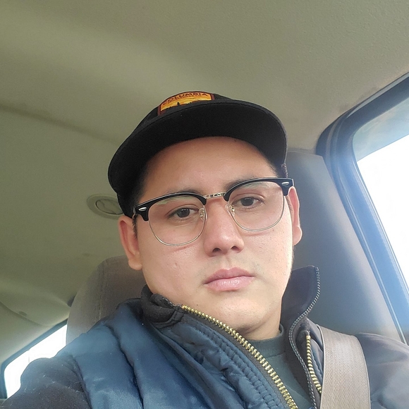 Profile Picture of Alfredo Zelada (@alfredozelada) on Poshmark