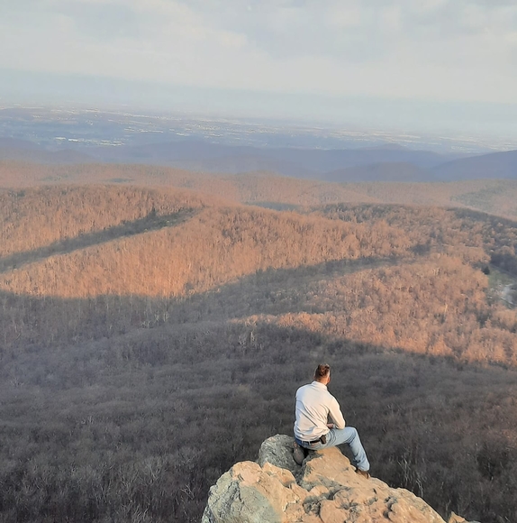 Profile Picture of Ricky Keeler (@rickykeeler) on Poshmark