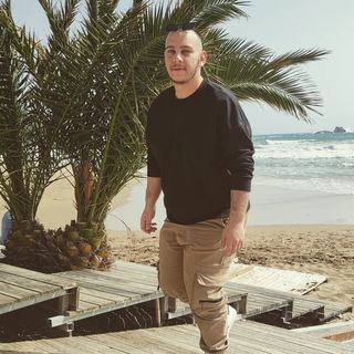 Profile Picture of Kostas Mikropoulos (@kostasmikropoulos) on Instagram