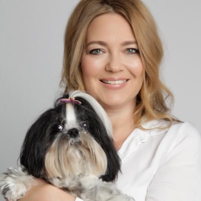 Profile Picture of Sherry Roberts (@SherryER) on Twitter