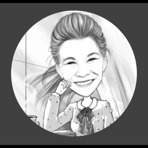 Profile Picture of Jeanna Tang (@jt91780) on Poshmark