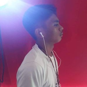 Profile Picture of Ritz Chad Alingalan (@AlingalanChad) on Twitter