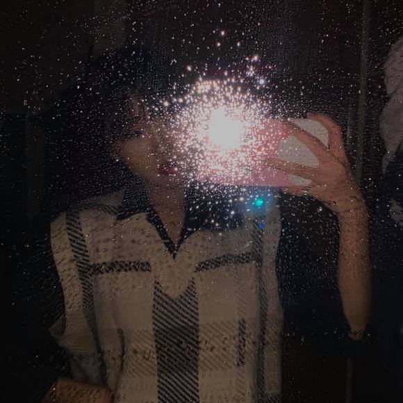 Profile Picture of Yichen Shi (@yichenshi) on Poshmark