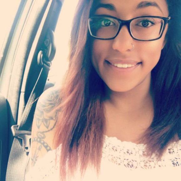 Profile Picture of Jasmine Robles (@jazzi0119) on Poshmark