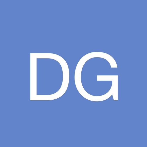 Profile Picture of Daniel Garrett (@dwgarrett_14) on Poshmark