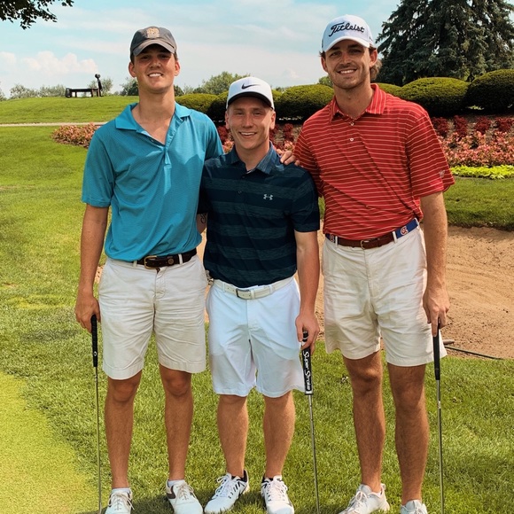 Profile Picture of Grant Haen (@granthaen) on Poshmark