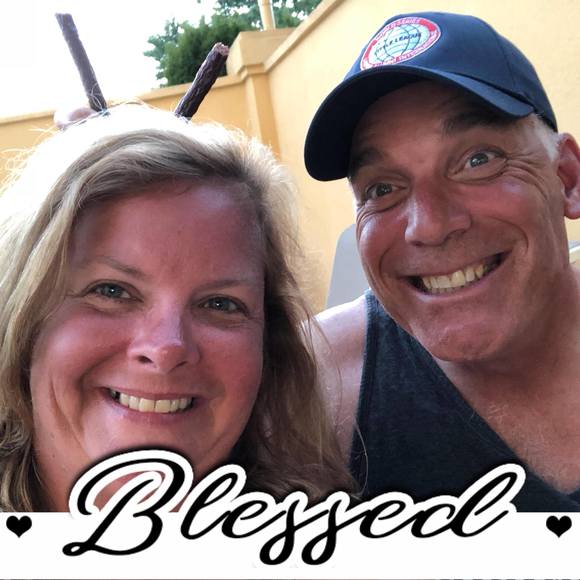 Kathleen Stefferud heeren - Poshmark Profile Picture of Kathleen Stefferud heeren (@kathleensteffer) on Poshmark