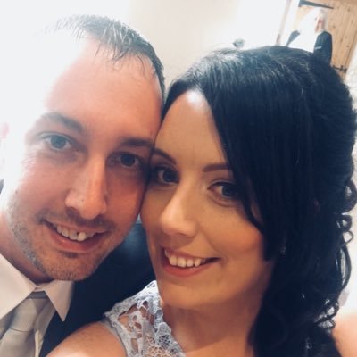 Profile Picture of Becki Roberts (@beckibonce21) on Twitter