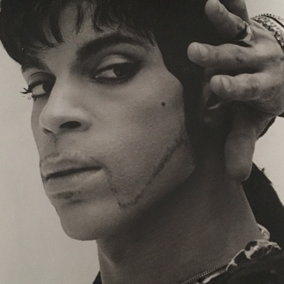 Profile Picture of Carlos Spady (@keyzz190) on Poshmark