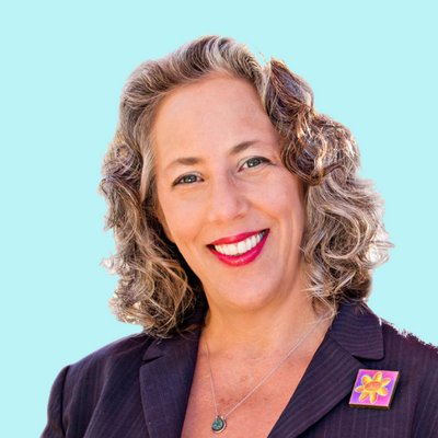 Profile Picture of LisaBeth Weber (@LisaBethWeber) on Twitter