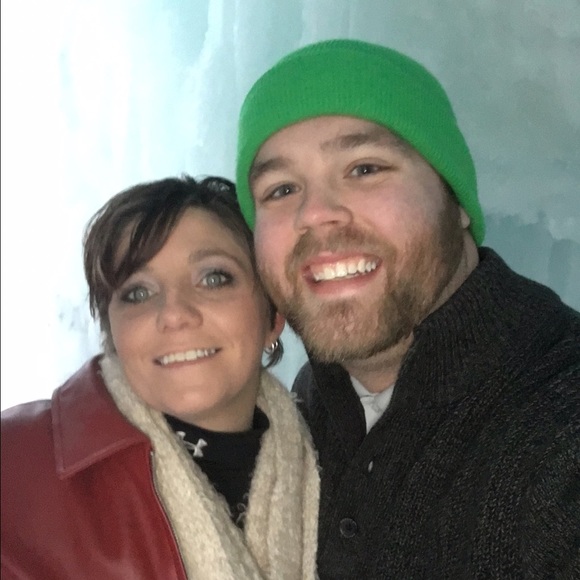 Profile Picture of Michael Brown (@mbrown0789) on Poshmark