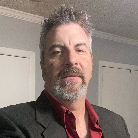 Profile Picture of Jeff Bailey (@jethro6m) on Poshmark