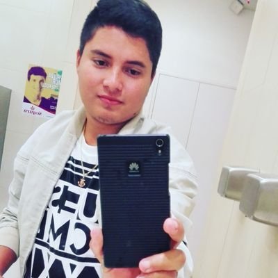 Profile Picture of Carlos Letona Bosque (@letonabosque) on Twitter