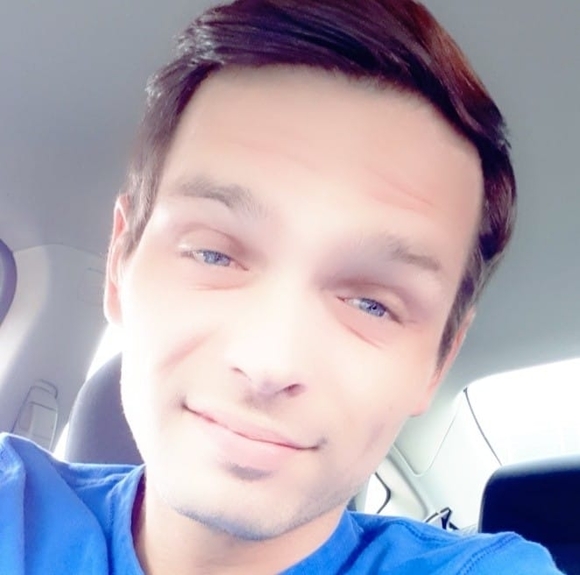Profile Picture of Kyle Ball (@kyleallen2341) on Poshmark
