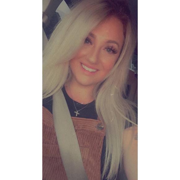 Profile Picture of Meaghan Witkowski (@meaghanw1) on Poshmark