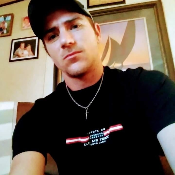 Profile Picture of Clay Kennedy (@claykennedy68) on Poshmark