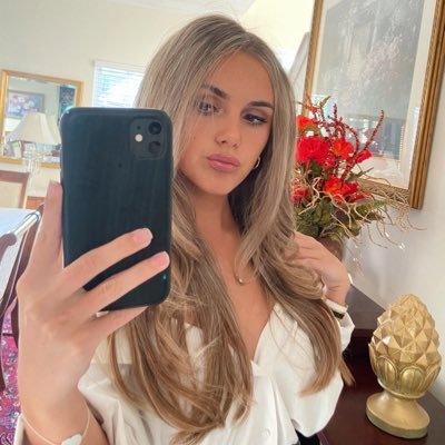 Profile Picture of Alexandrahayden (@hayden231998) on Twitter