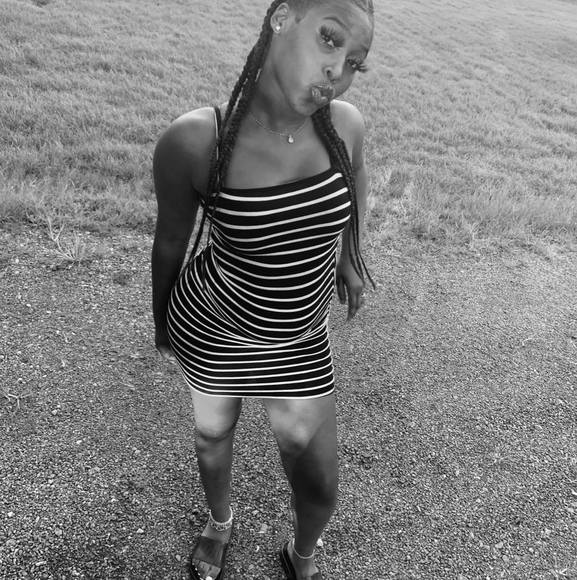 Profile Picture of Lay Thomas (@queenlay333) on Poshmark