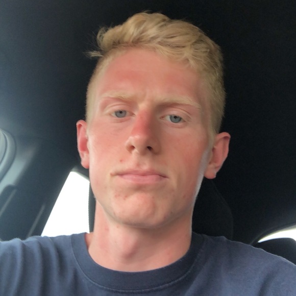 Profile Picture of Dawson Schmidt (@dawsonschmid948) on Poshmark