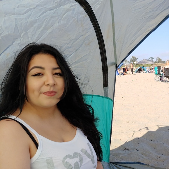 Profile Picture of Ruby Zapata (@rubyannz) on Poshmark