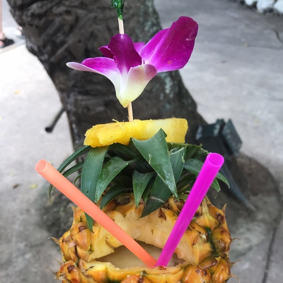 Profile Picture of Jodi Hayakawa (@jhayakawa) on Poshmark