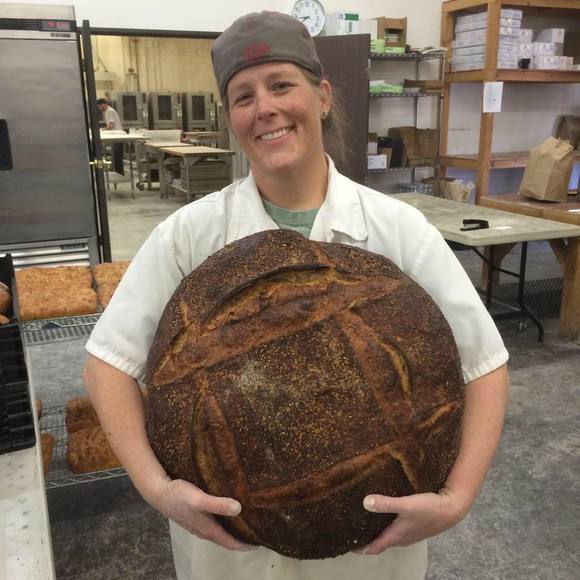 Profile Picture of Jenifer Gibson (@jenegib) on Poshmark