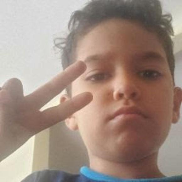 Profile Picture of Osiris Hernandez (@williamherna413) on Poshmark